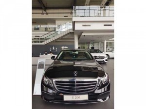 Mercedes E200 giao ngay, khuyến mãi lớn