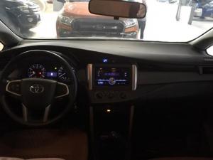 Toyota Innova 2.0E 2016 Số sàn