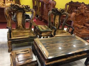 Bộ bàn ghế chạm đào gỗ mun