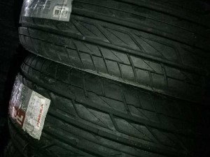 Thanh lý lốp 215/50r17 presa mới 100%