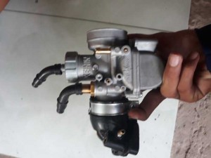 Cần bán nguyên bộ bình xăng oko nova 24m