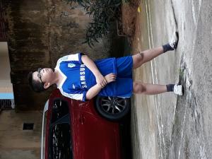 Bộ bóng đá Chelsea cho các bé.
