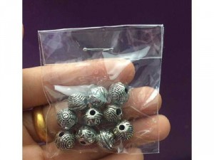 Cham phụ kiện màu bạc 4