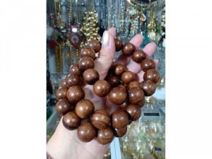 Vòng gỗ dâu rừng cao cấp 16 mm