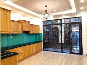 Bán nhà mt đường 41, tân quy, 4x20m, trệt, 3 lầu, 4PN, 5Wc