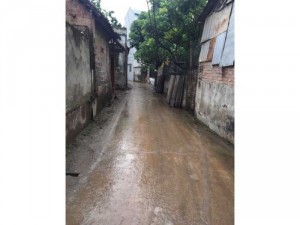 Bán mảnh đất thổ cư sổ đỏ ba mặt thoáng, đường oto vào tận nơi