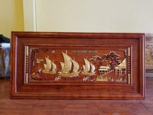 Tranh thuận buồm xuôi gió dát vàng giá tốt