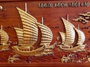 Tranh thuận buồm xuôi gió dát vàng giá tốt