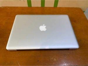 Macbook Pro 13 2011 i5 2.4 4g/ssd 250g đẹp nguyên zin