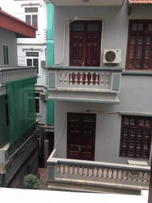 Bán nhà phố Núi Trúc – Ba đình 6 Tầng 32m2 Mt 4m