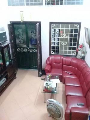 Bán nhà 5T x 32m2, phố Kim Đồng, Giáp Bát