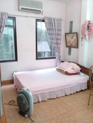 Bán nhà 5T x 32m2, phố Kim Đồng, Giáp Bát