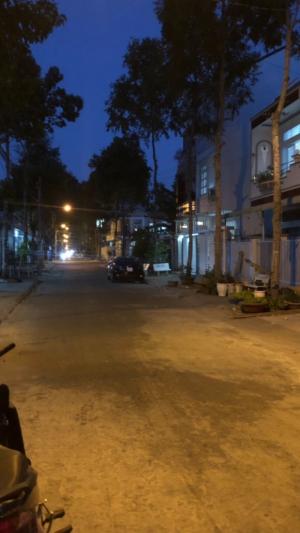 Bán nền Kdc hồng phát mặt tiền đường Tú Xương