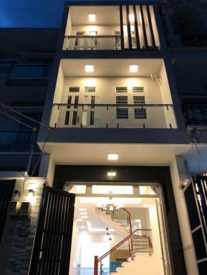 Tôi chính chủ cần bán nhà 1 trệt 2 lầu Huỳnh Tấn Phát, Q7
