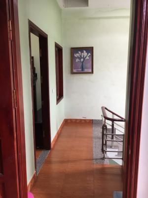 Chính chủ cần bán gấp nhà 3 tầng dộc lập duy nhất chỉ có ở Văn CAo