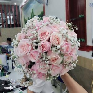 Tuyển sinh lớp cắm hoa