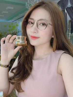 Kem Dưỡng Trắng Da Đa Chức Năng Q2 Colla