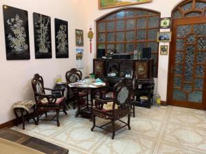 Khách sạn 3 sao thang máy phố VIP Trần Duy Hưng, Cầu Giấy