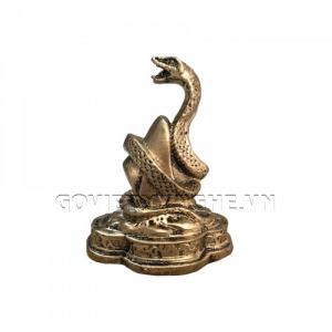 Tượng Đá Trang Trí Rắn Phong Thủy - Màu Nhũ Vàng - Kích thước: Dài 9 cm x Rộng 6cm x Cao 11cm . Giá : 150.000₫