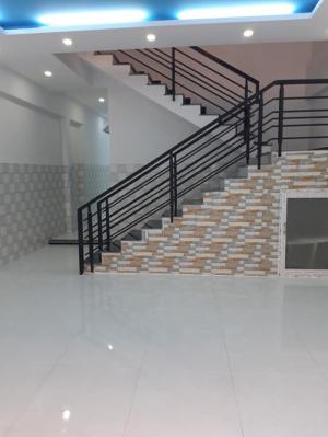 Bán nhà Cấp 4 Quận 3 Cách Mạng Tháng 8 42m2
