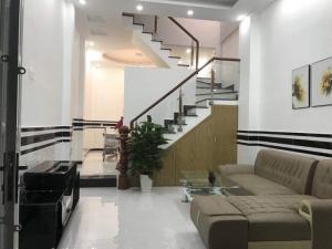 Kẹt nợ Bán nhà phố 4 tấm đường Quang Trung, P10, Gò Vấp