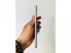 Cần bán gấp 6s plus 16gb quốc tế full chức năng