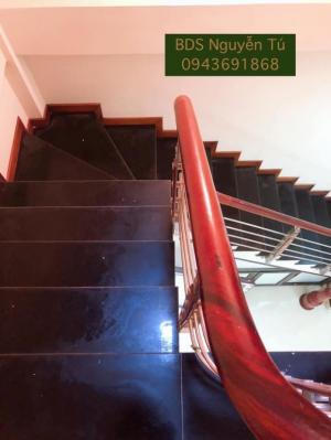 Bán nhà phố Linh Lang, Ba Đình, 5 tầng, nhà mới, căn góc, DT 45m, MT4.5m