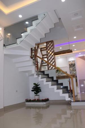 Chính chủ cần bán nhà riêng 64m2 đường số 4, p16, quận Gò Vấp, dọn vào ở ngay