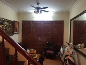 Bán gấp nhà Đặng Văn Ngữ 40m2*4 tầng, MT 4m