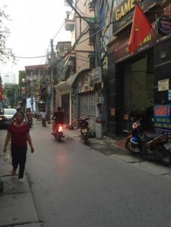 Bán nhà Xuân Thủy: Nhà Phân Lô-Lô Góc- 2 mặt thoáng- Ô TÔ đỗ gần cửa, 42m*5 tầng.