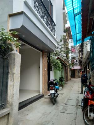 Chính chủ bán nhà 5 tầng ngõ 155 Cầu Giấy
