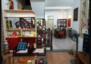 Bán nhà vườn phố Đội Cấn gần đường Bưởi 80m2