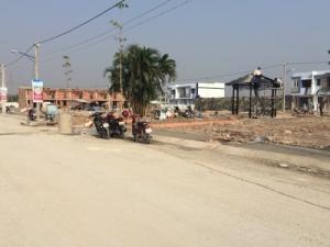 Cần bán lô đất cạnh trường THPT Chuyên Long An, TP.Tân An SHR
