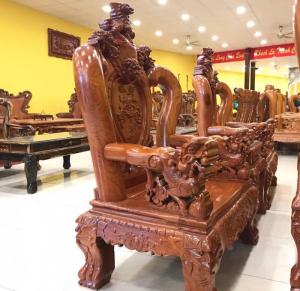 Bộ Bàn Ghế Cột 14 Gỗ Hương Đá Chạm Nghê Đỉnh Cực Vip