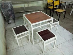 Bàn ghế nhà hàng giá rẻ tại xưởng sản xuất HGH 1002