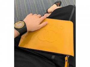 Chanel gift