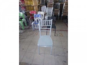 Ghế sắt nhà hàng thanh lý tồn kho