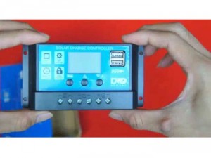 Bộ điều khiển sạc năng lượng mặt trời 30A ( chính hãng )