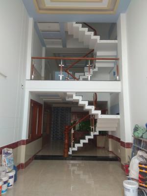 Bán nhà sổ hồng riêng đường TX25, phường Thạnh Xuân, Q12 đúc một trệt, một lửng, hai lầu