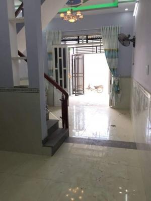 Nhà chợ Xuân Thới Thượng, 2 phòng ngủ