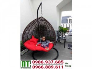 Xích đu sân vườn