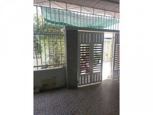 Bán 1 căn nhà đẹp Cầu Dứa Phú Nông