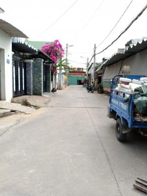 Bán nhà sổ hồng riêng đường ĐHT 17 phường Đông Hưng Thuận, Q12 đúc một trệt, một lầu