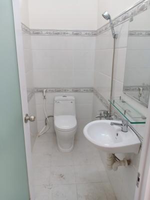 Bán nhà sổ hồng riêng đường ĐHT 17 phường Đông Hưng Thuận, Q12 đúc một trệt, một lầu