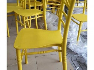Ghế sắt nhà hàng giá rẻ