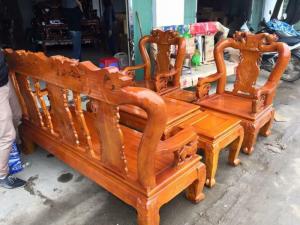 Minh Quốc Đào Gỗ Xoan
Tay 10 giá 7.000.000đ
Tay 12 giá 9.000.000đ
+ GIÁ BÁN ĐÃ BAO GỒM SƠN PU
Bộ sản phẩm bao gồm
+ hàng 6 món
+ 1 đoản dài
+ 2 ghế đơn
+ 1 bàn to
+ 1 đôn kẹp
+ 1 đôn ngồi
Tặng kính bàn, đôn kèm bộ bàn ghế
+ Bảo hành: 3 tháng mối mọt
CAM KẾT HÀNG GIỐNG HÌNH 100%
+ Giao hàng: - Miễn phí vận chuyển trong bán kính 30km từ cơ sở
- Khách hàng xa xưởng sẽ giao hàng tận nhà thanh toán - xưởng sẽ hỗ trợ phí vận chuyển cho khách (Khách vui lòng liên hệ với cơ sở để biết thêm chi tiết sản phẩm và hẹn ngày giao hàng)
+ Hàng bền, đẹp, phun PU tỷ mỉ,
Hàng làm tại xưởng không qua trung gian nên giá tận gốc.
Mời mn về xưởng xem hàng và trao đổi trực tiếp.
chúng tôi tự hào khẳng định rằng :
- chất lượng gỗ đúng chủng loại 100%
Cơ sở sản xuất Đồ Gỗ Quang Minh nhận đặt hàng theo yêu cầu. Cơ sở chúng tôi cam kết mẫu mã, chất lượng và giá thành rẻ
KHÁCH HÀNG KIỂM TRA MỘC KÝ BẢO ĐẢM SAU ĐÓ CÓ SỞ MỚI BẮT ĐẦU HOÀN THIỆN PHẨN BÊN NGOÀI
LƯU Ý: Hiện Nay trên thị trường có rất nhiều sản phẩm trôi nổi không rõ nguồn gốc của gỗ, nhất là khi sản phẩm đã sơn lên thì không thể biết được chính xác loại gỗ gì, Chính vì vậy Cơ sở đồ gỗ mạnh tráng khuyên quý khách nên kiểm tra mộc kỹ trước khi sơn để đảm bảm quyền lợi của mình.
Địa chỉ: Châu Phong – Liên Hà – Đông Anh – Hà Nội
Liên hệ: SĐT/Zalo 0981011765
Fanpage: www.facebook.com/dogoquangminhx
Email: quangminhplus@gmail.com
Website: http://dogoquangminh.com/
Cơ sở sản xuất Đồ Gỗ Quang Minh nhận đặt hàng theo yêu cầu. Cơ sở chúng tôi cam kết mẫu mã, chất lượng và giá thành rẻ
Cơ sở sx Chuyên :
+) Cung cấp sản phẩm nội thất như bàn ghế phòng khách, phòng ăn giường , tủ, án gian, đồng hồ.... cho các đại lý trên toàn quốc
+) Tư vấn – Thiết kế – Các mẫu bàn ghế tại nhà.
+) Luôn có sản phẩm sẵn cho quý khách tham khảo
+) Bảo hành dài hạn
+) Không chạy theo lợi nhuận mà giảm chất lượng sản phẩm
Lưu ý: Mọi khách có nhu cầu MUA BUÔN VỚI SỐ LƯỢNG LỚN, sản phẩm bàn ghế gỗ, nội thất phòng khách liên hệ với
Hotline: 0981011765
Hân hạn được phục vụ quý khách