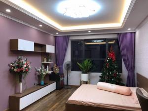Goldmark city bán căn hộ tòa R1, tầng trung, 3 ngủ, full đồ, bao toàn bộ phí