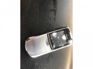 Địa chỉ bán Nokia 8800 Anakin chính hãng tại thành phố HCM