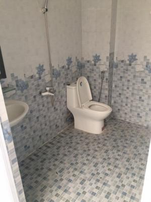 Kẹt tiền cần bán gấp căn nhà mặt tiền đường Hùng Vương