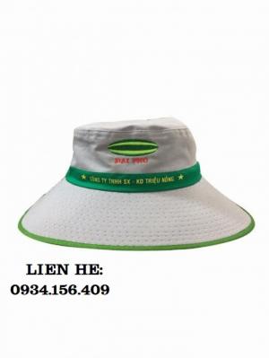 May nón tai bèo, nón lưỡi trai, nón noel, nón trạng nguyên